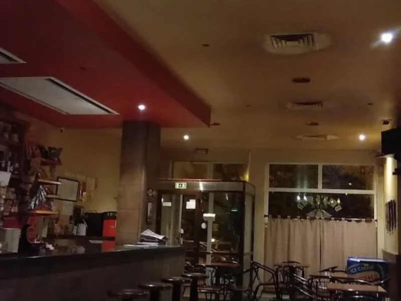Bell's Bar Café