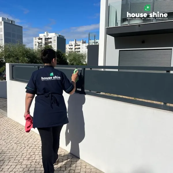 House Shine Porto CC - Limpeza Doméstica Profissional