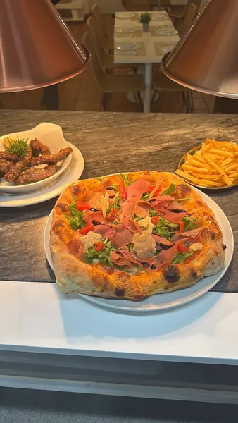 Lumo - Pizza & Grill