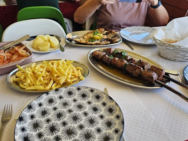 Taverna Típica Miratejo