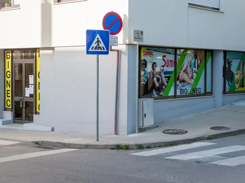 BIGNEC - Café, Snack bar, Restaurante