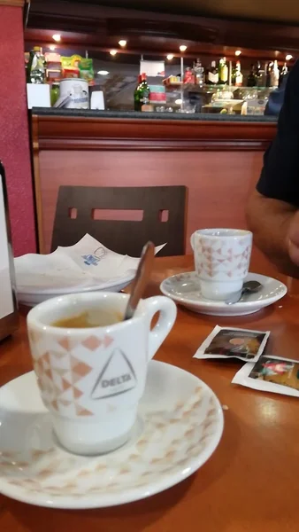 Pão Quente - Café, Padaria E Pastelaria, Lda.