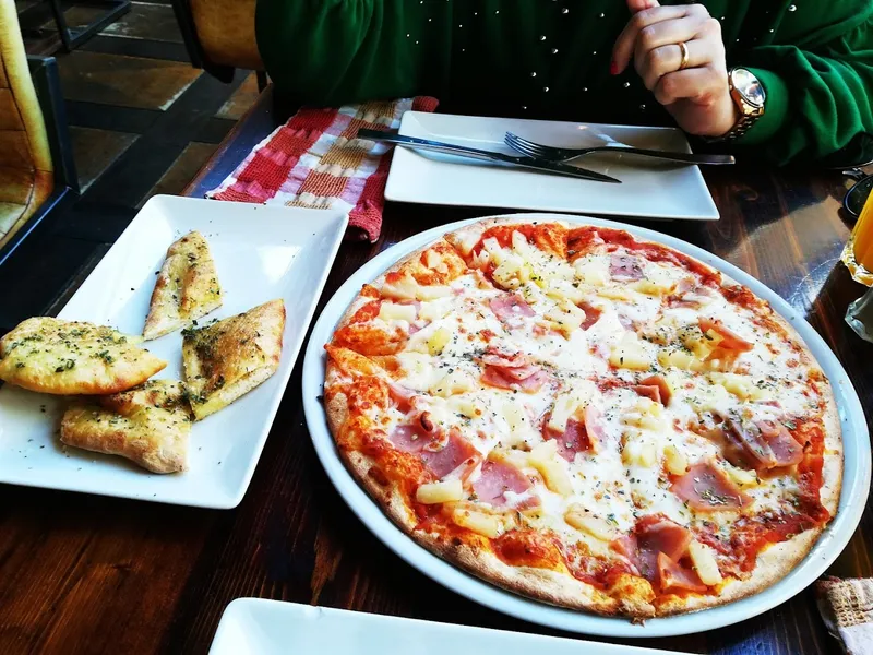 Urban Pizza