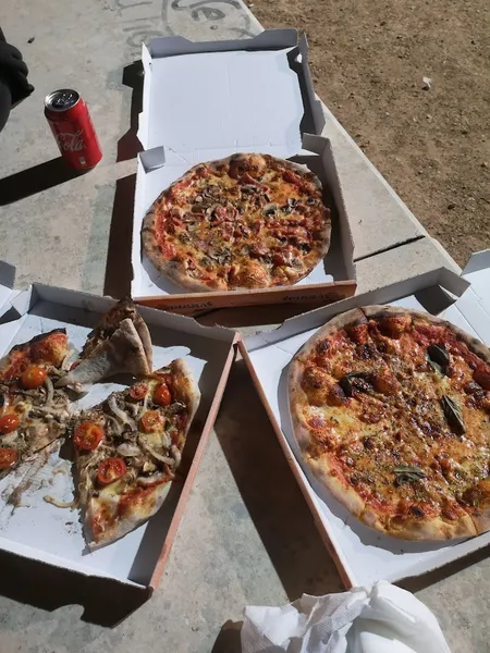 Lagos Pizza