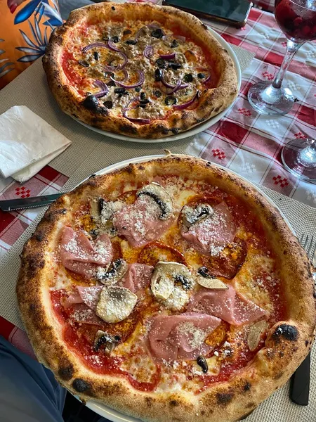 Pomodori - Pizzeria Napolitana