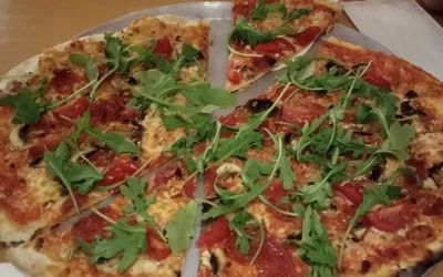 Lista 8 pizzarias no São João da Madeira Aveiro