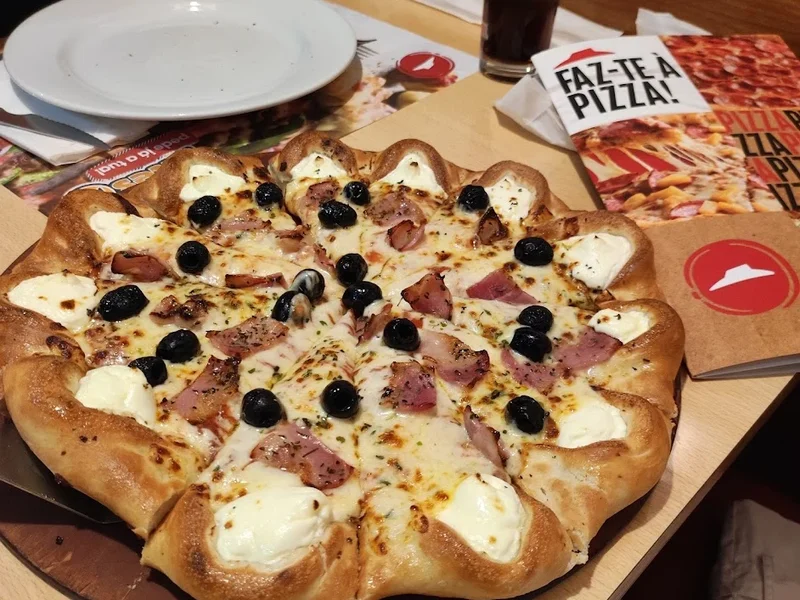Pizza Hut