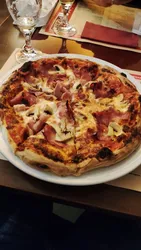 Lista 5 pizzarias no Rio Maior Santarém