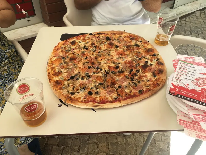 MAXIPIZZA