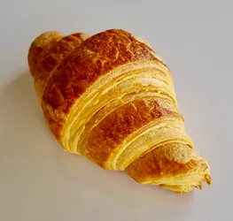 Lista 16 croissants no Setúbal