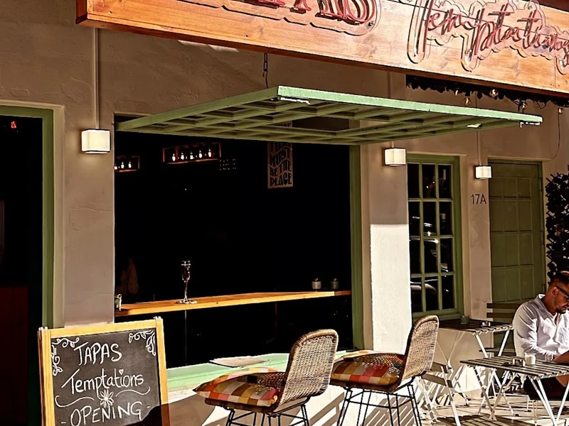 TAPAS Temptations - Wine & Cocktails