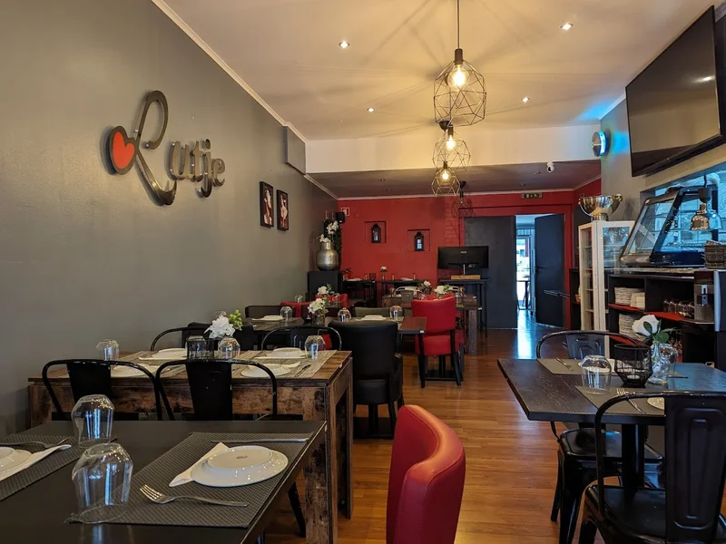 Lutje Tapas Bar and Grill