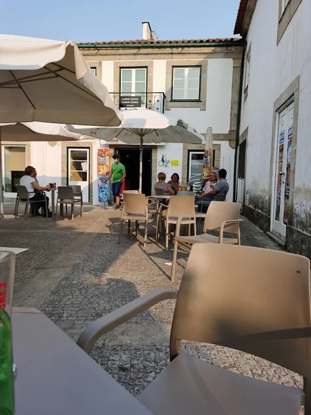 Cerva Bar