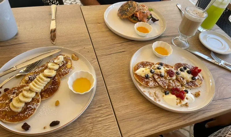 Kestè - Coffee ,Brunch & Drink