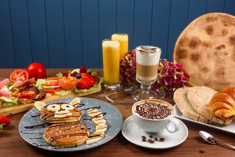 Maarkos - Waffle Bubble & Pancake House