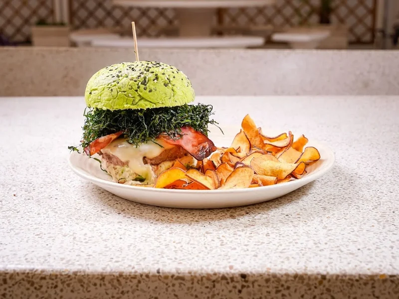 Mundi Green Café