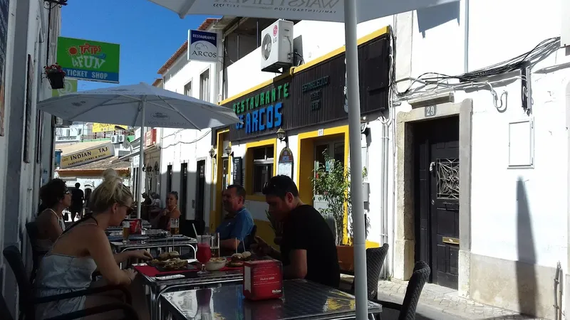 Paulos Bar