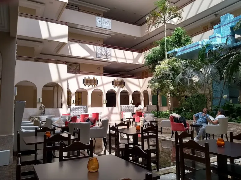 Oura Bar