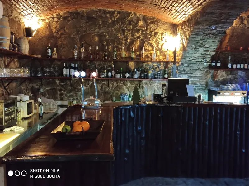 Alkaline Bar