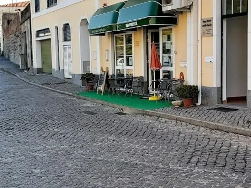Snack-Bar e Pastelaria Bemparece