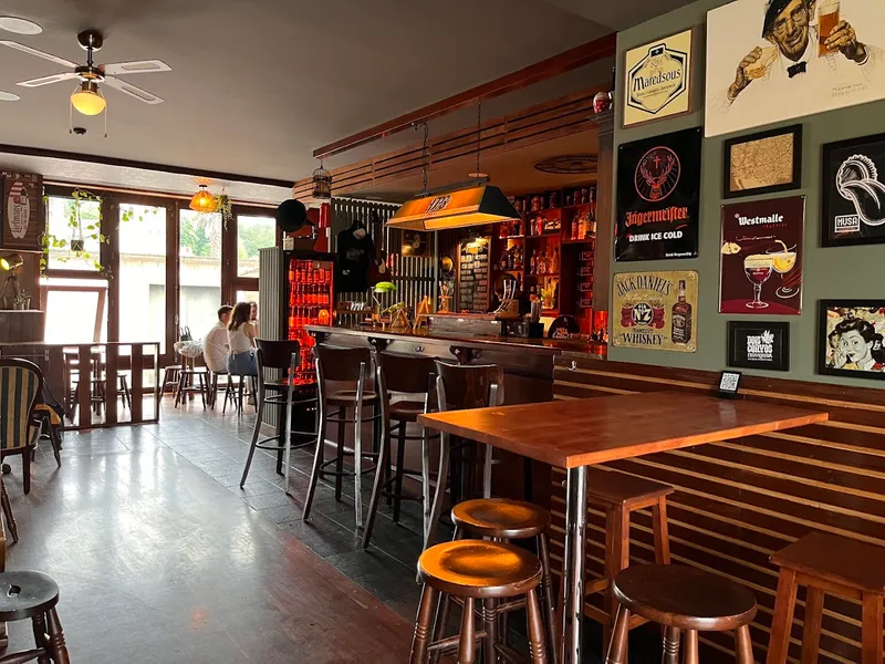 Lovecraft Public House Feira
