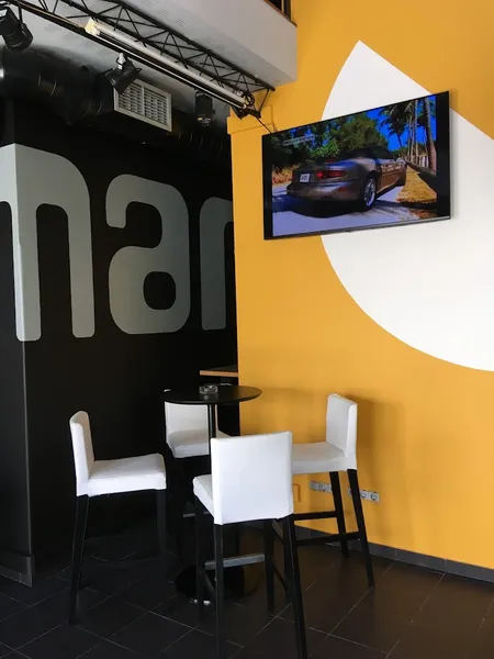 Mania Café