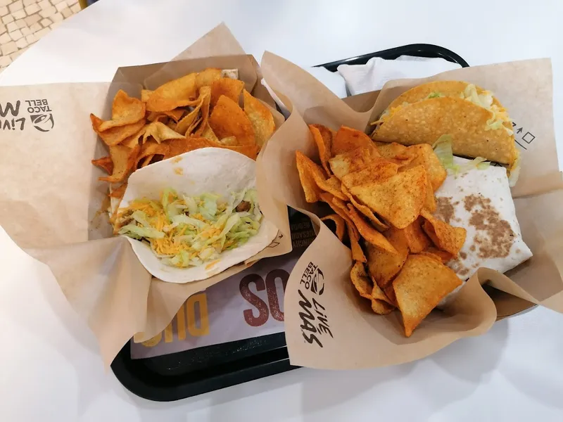 Taco Bell Forum Almada