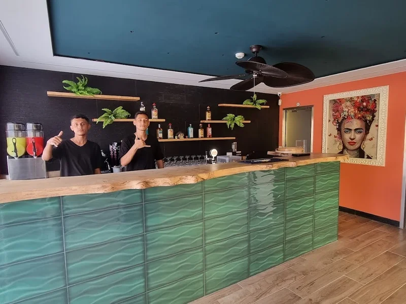 La Esquina Authentic Taqueria