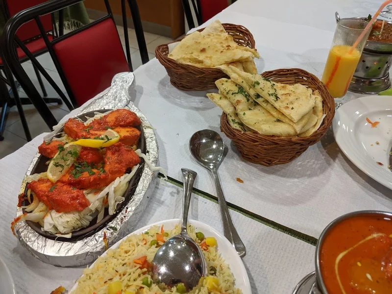 Restaurante Italian Indian Palace