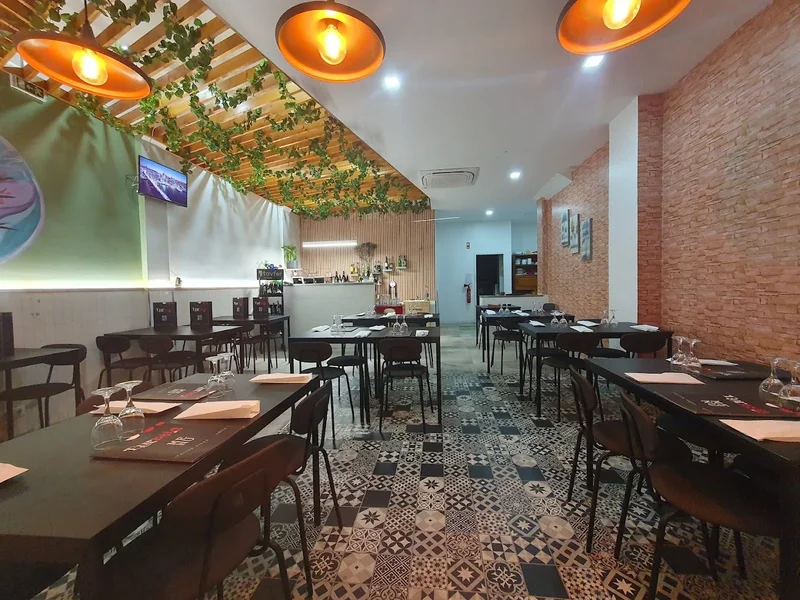 EURASIA - Indian Italian Restaurant