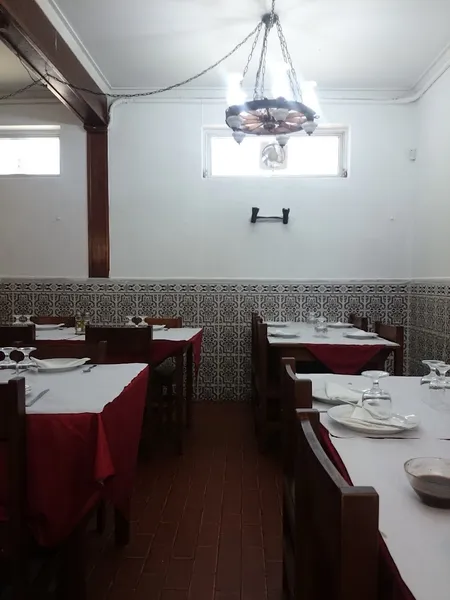 Lahori Dera Tandoori Restaurant Halal