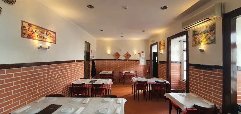 Great Indian Restaurant & Bar