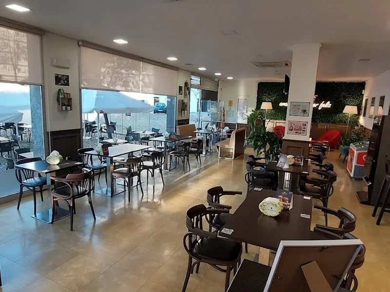 Grand Esplanada café Leiria