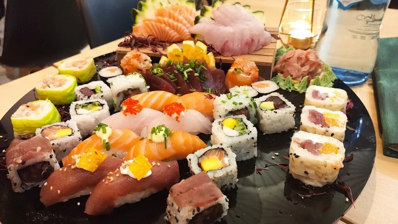 KAMIZA SUSHI BAR