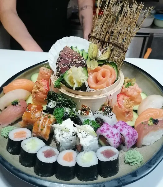 Restaurante Japonês - KIMUSHI SUSHI GARDEN