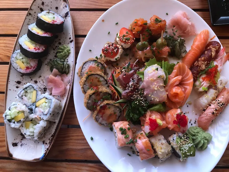 Sushi'n Paradise