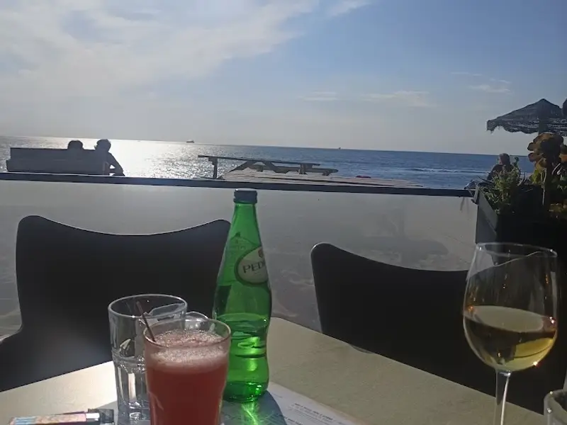 Bronze Seafood & Lounge Bar