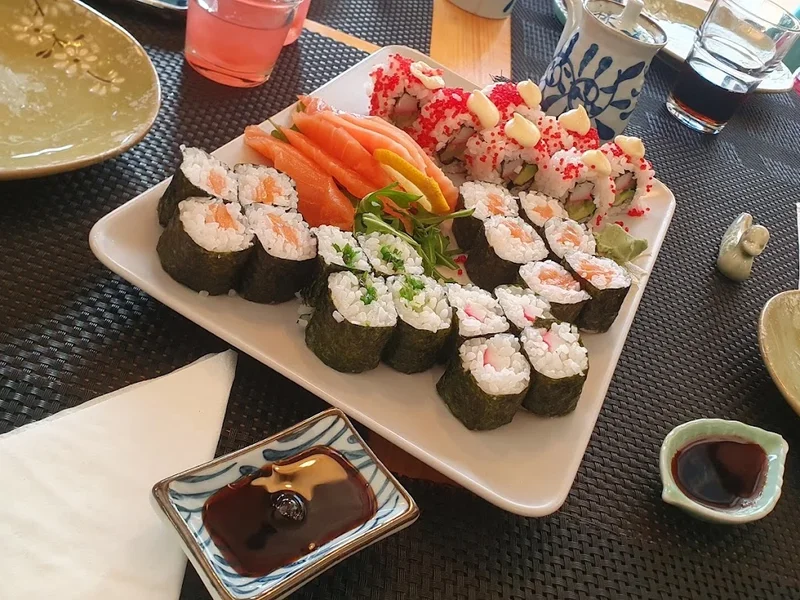 Restaurante Asiático - SUSHI E FUSÃO ASIÁTICA