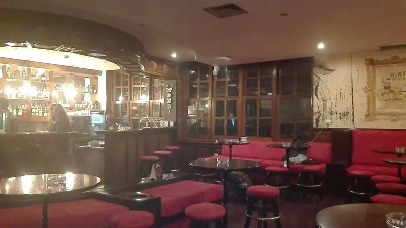 Central Pub