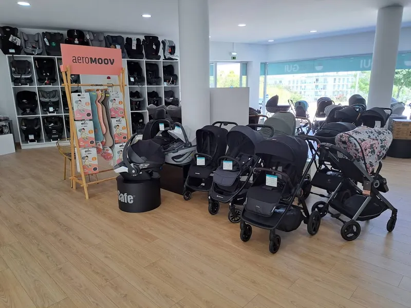 BEBEGUI - Carrinhos de bebé e cadeiras auto