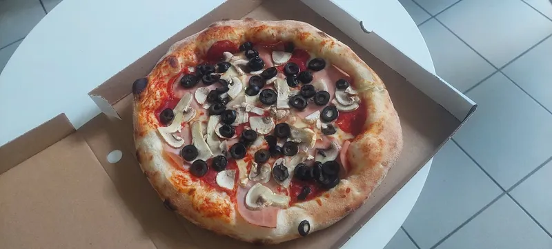 PIZZA EST BUCURESTI