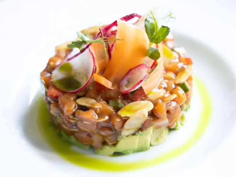 Restaurant & Rooftop Bar Savart