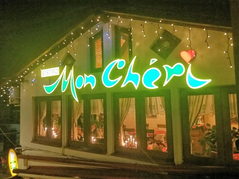 Bistro Mon Cheri