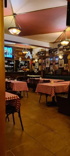 Le Parisien Bistro Bar