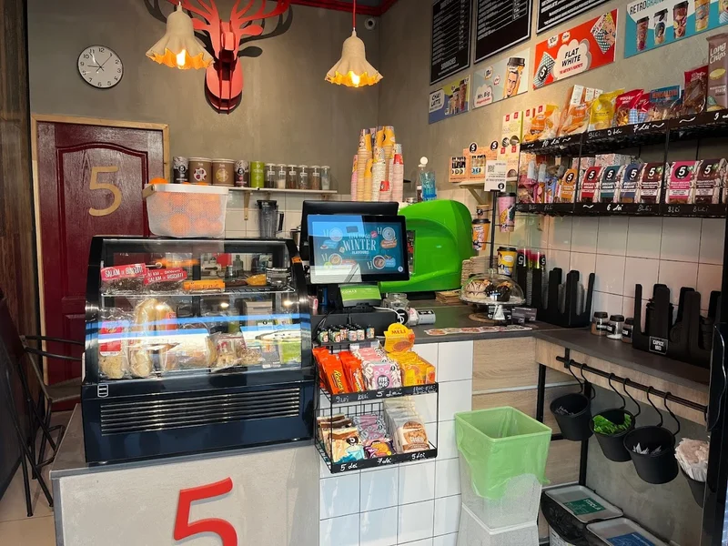 5 to go Kaufland Vulcan