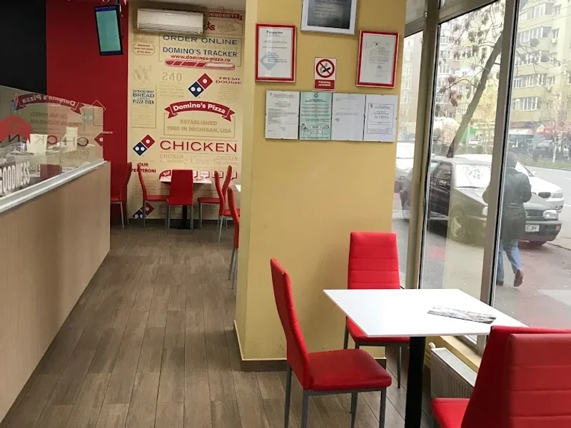 Domino's Pizza Militari