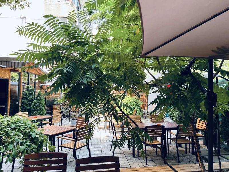 Mahalaua Caramidarilor Restaurant