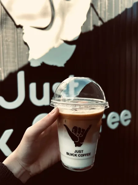 Just Blvck Coffee Timpuri Noi