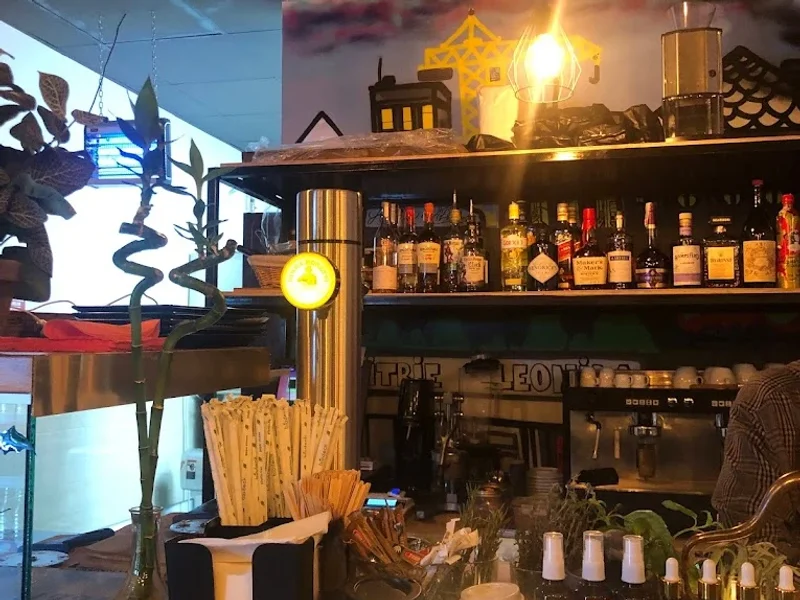 Aluat by FireHouse Pizza