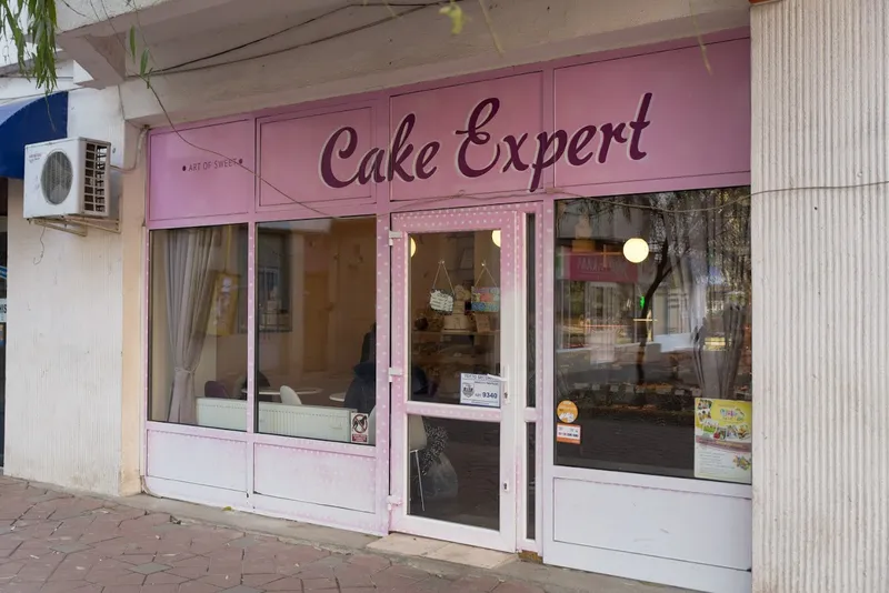 Cake Expert-Nicolina